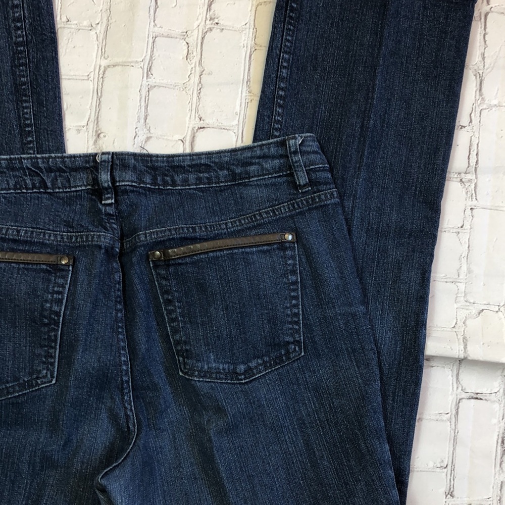 Liz Clairborne Blue Jeans Mid Rise Straight Leg Size 10 - Picture 4 of 7